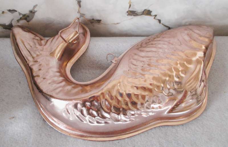 Vintage Copper//Rose Gold Jello Mousse Fish Dessert Mold. 34 cm