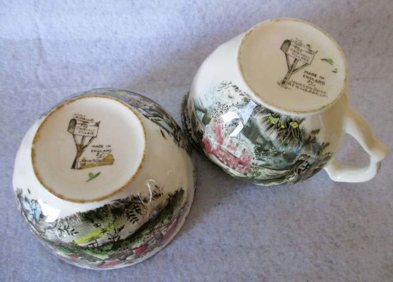 Johnson Bros. Friendly Village `Apple Orchard & Old Mill` Creamer & Sugar England. No chips or crack