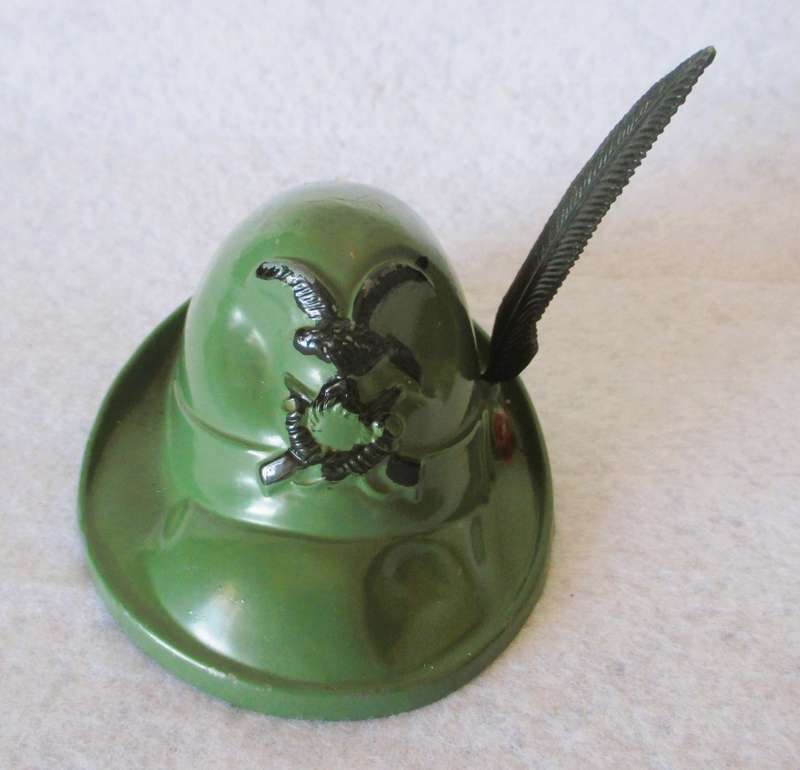 Vintage Mini German Hiking or Hunting Hat with Feather - Metal, green. 9x8x8cm