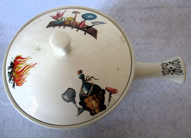 Vintage PERNILLE NORWAY FLAMINGO LIDDED TUREEN/DISH.