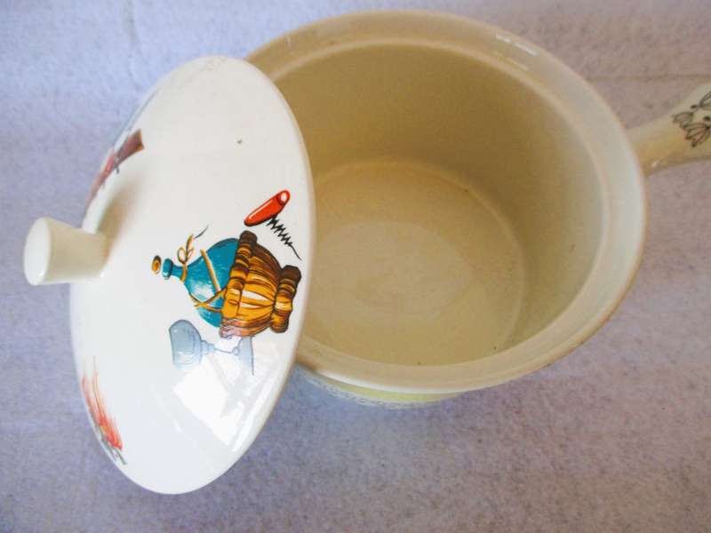 Vintage PERNILLE NORWAY FLAMINGO LIDDED TUREEN/DISH.