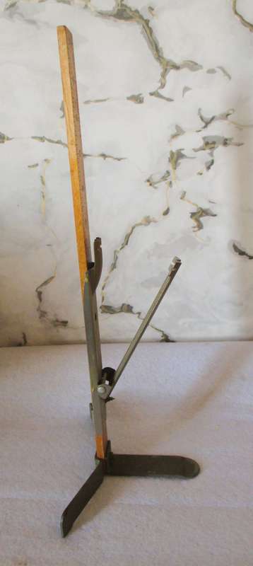 Vintage Pin-It Skirt Marker ,Dress maker. Union of South Africa. Paterned, 1950s Very collectable.