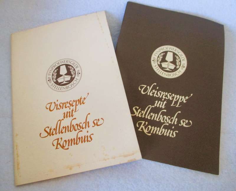 Lot of 2 Vintage Stellenbosch se Kombuis Recipe books. Vis en Vleis resepte.