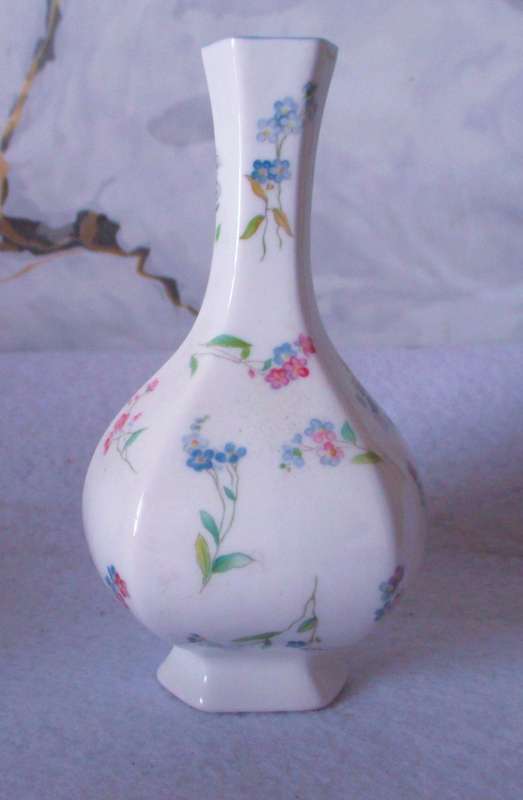 Royal Worcester Forget Me Not Fine Bone China Bud Vase. 120mm high.