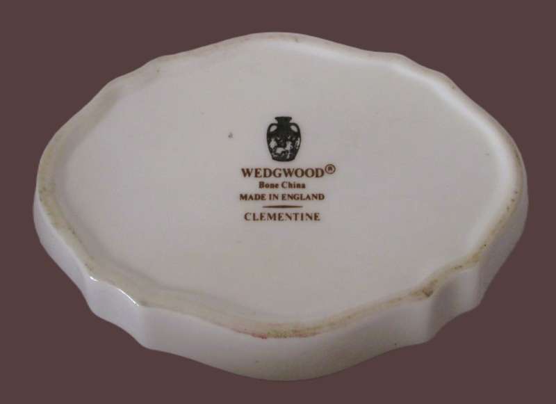 Royal Albert Inspiration Cake Cookie Serving Plate Bone China England. 220mmx125mm.