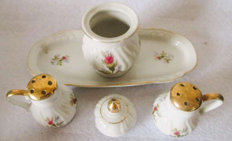 Vintage Porcelain Salt & Pepper Shaker With Jam Jar / Under Plate. No markings. Spotless.