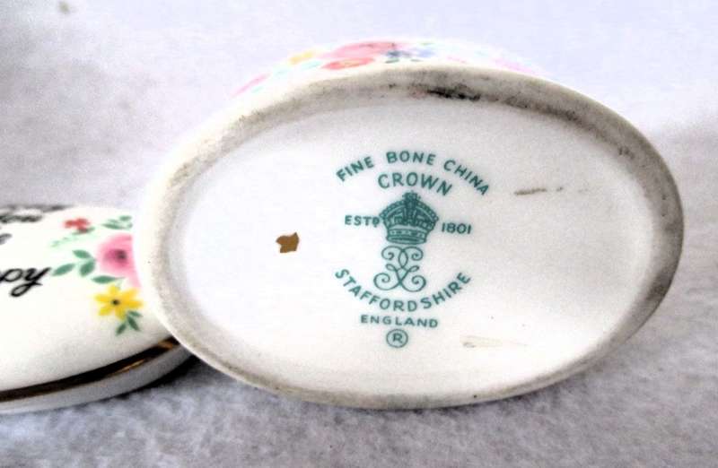 Vintage Crown Staffordshire Floral Oval Trinket Dish May you be happy . Spotless.60x40x45mm