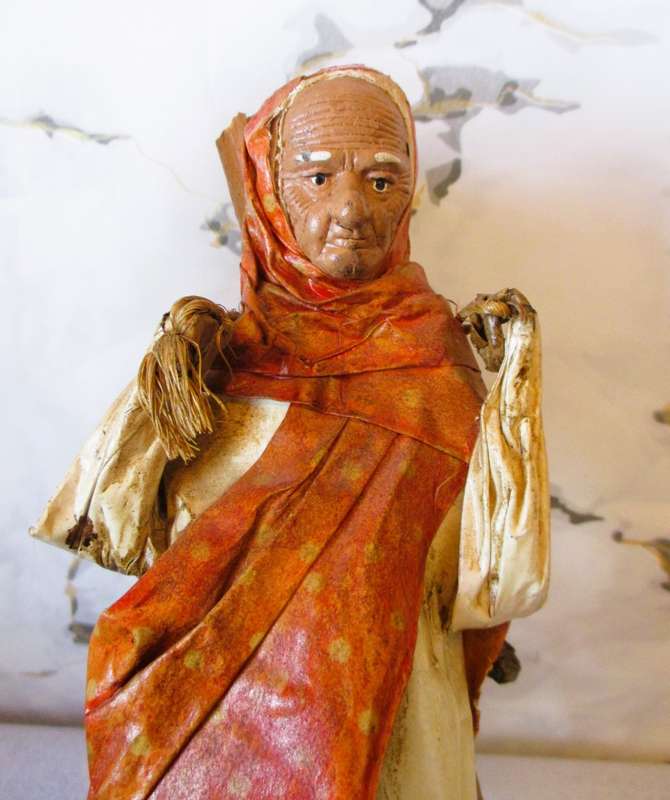 Vintage Mexican Paper Mache Folk Art Man Woman Peasant Sculpture. 280mm high.