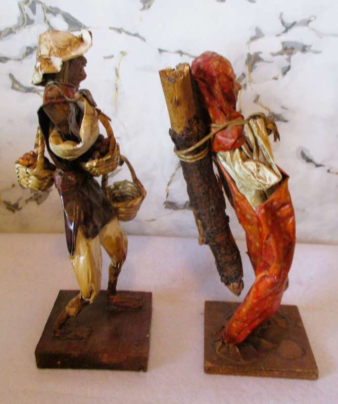 Vintage Mexican Paper Mache Folk Art Man Woman Peasant Sculpture. 280mm high.