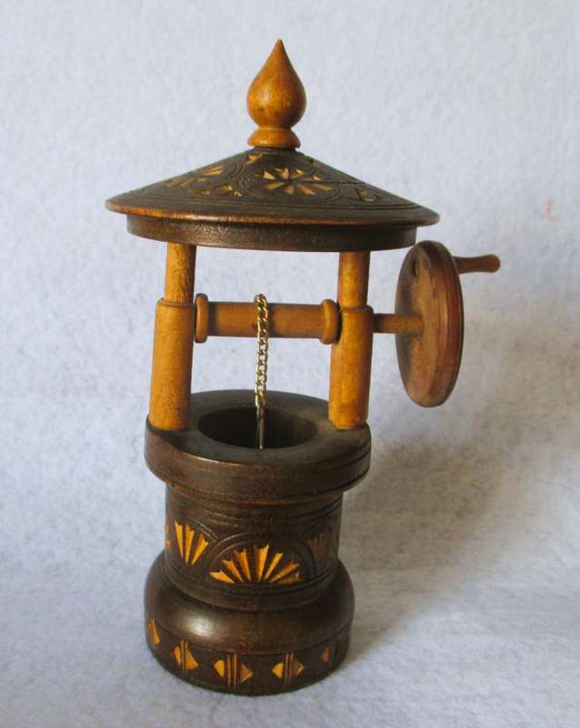 Vintage Carved Wooden Water Well with bucket on chain, pulling up and down. 160mm high.