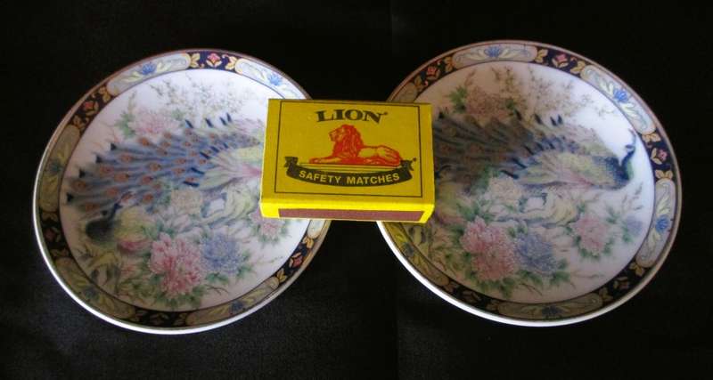 Two Japanese Toyo Decorative Plate Peacock Design, 100mm diameter.