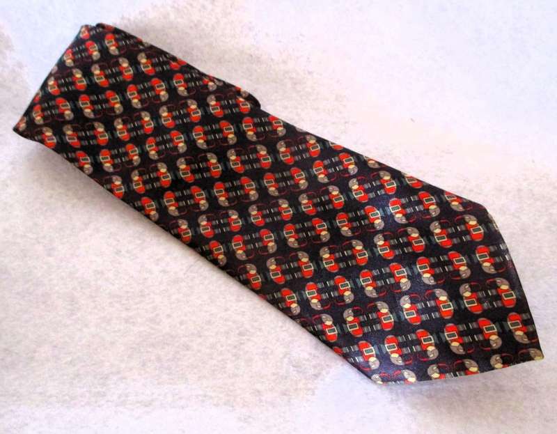 Vintage Silk Men`s Tie, SLorenzo Medici Italian Fashion, as per photo. Worn.