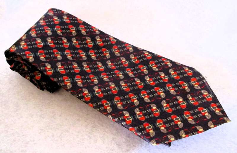 Vintage Silk Men`s Tie, SLorenzo Medici Italian Fashion, as per photo. Worn.