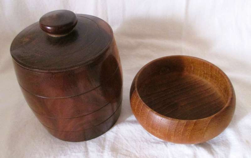 Lovely Vintage Wooden Tabacco Barrel. 80mm high.