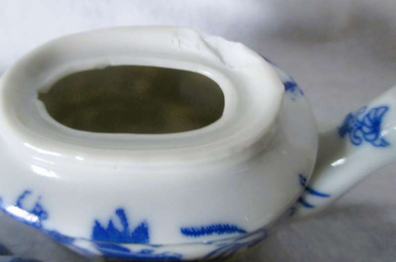 Antique/Vintage 3pc Blue Willow Children`s Tea Set Creamer, Sugar, Tea Pot. no lids. Pot chipped.