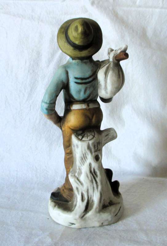 SALE R25 -Vintage Unglazed Porcelain Figurene, old man pilgrim. Made in Taiwan. 200mm high.