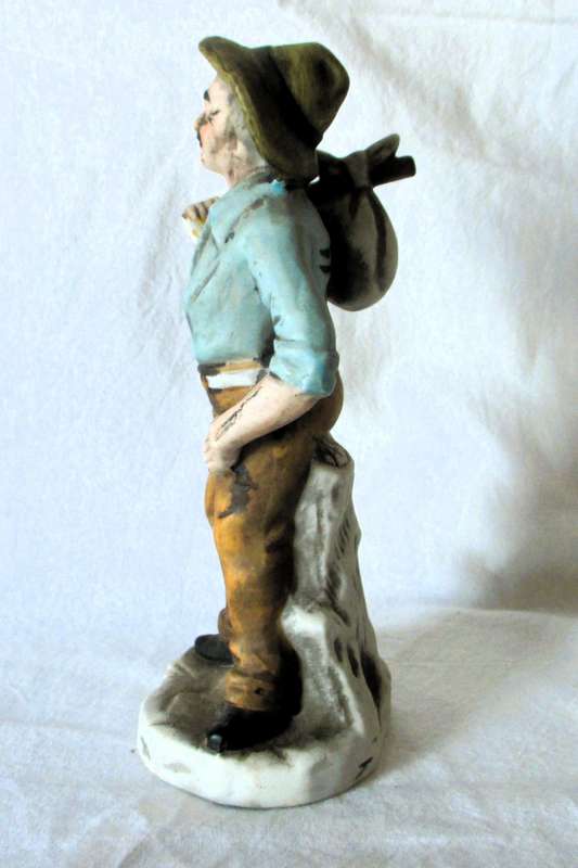 SALE R25 -Vintage Unglazed Porcelain Figurene, old man pilgrim. Made in Taiwan. 200mm high.