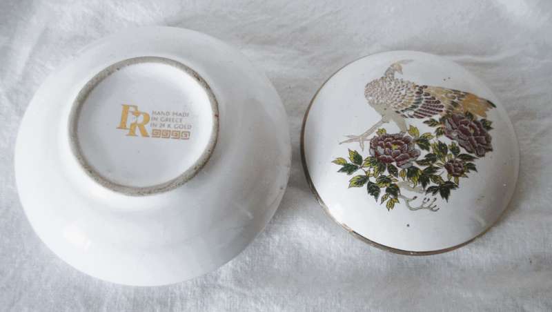 Feax Ceramics Hand Made In Corfu Greece Bros Provatas 24k Gold Decorated Trinket 85mm diameter.