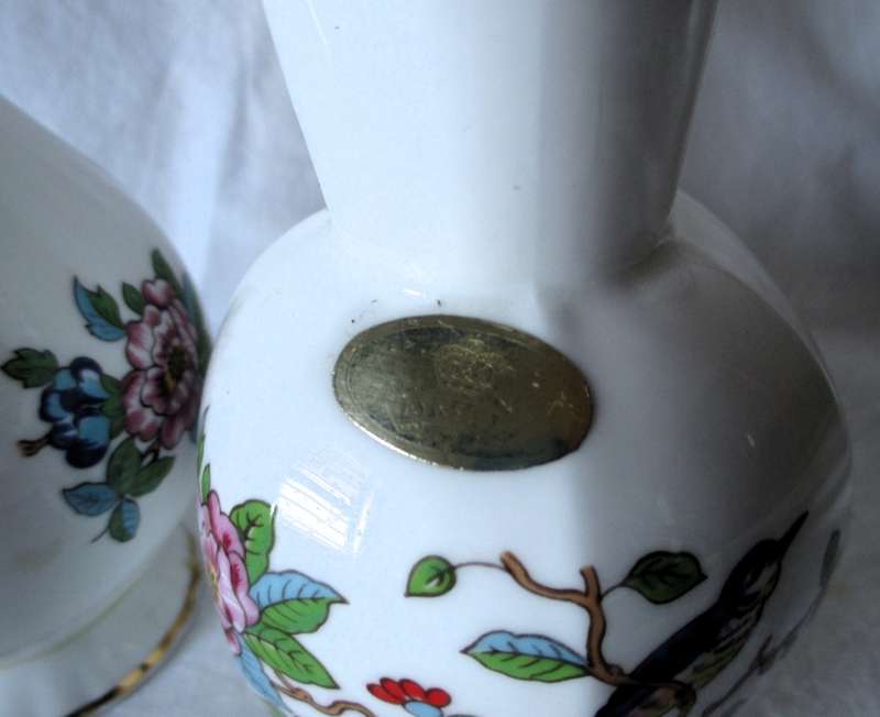 2x Aynsley PEMBROKE Floral Pattern Vase Made in England   16 and 14cm high. Spotless