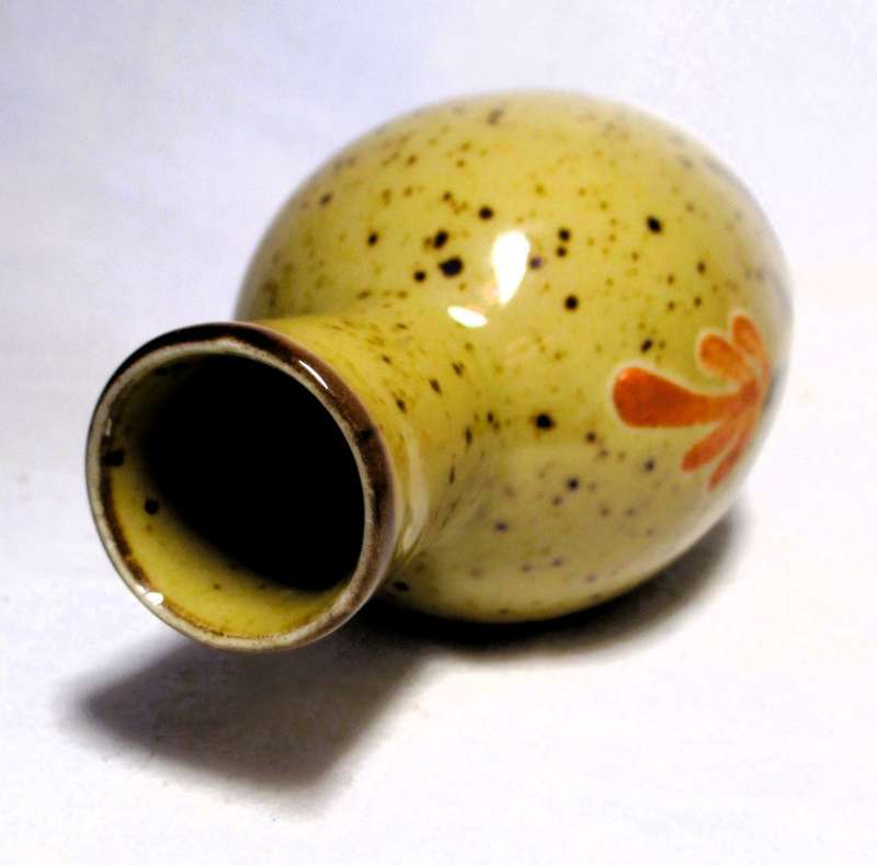 Palcon Handcrafted Stoneware Small Vase - Folkart Range - Flower Detail 120mm high.