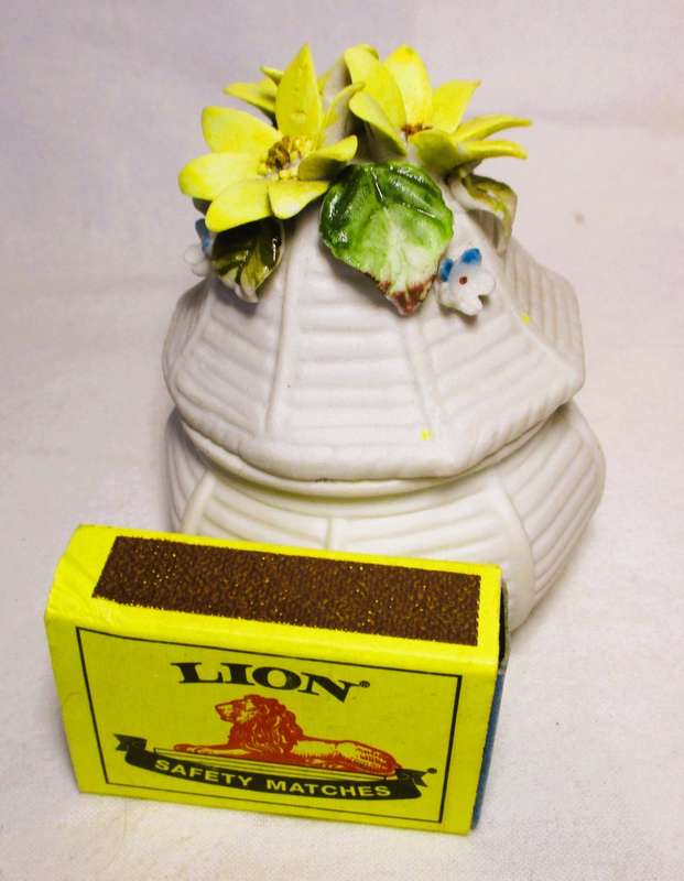 Two Vintage unglazed ceramic decor items. Delicate flowers on Vase and honey pot. Bilbao.