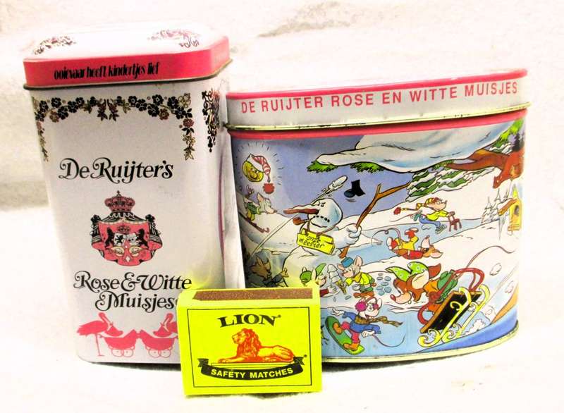 Two Vintage De Ruyter Rose and White mouse tins. Baby girl gifts. One with original tea bags.