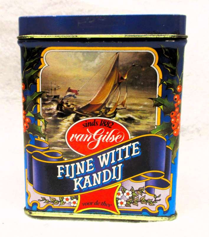 Since 1882 van Gilse FIJNE WITTE KANDIJ Tin with original candy. Collectable. 95x75x75mm. Not edible