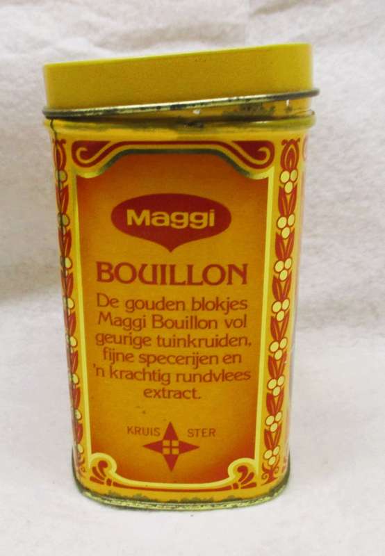 Vintage Nestle amsterdam Maggi Bouillon Tin, with original beef blocks, not to eat. 110x60x60mm