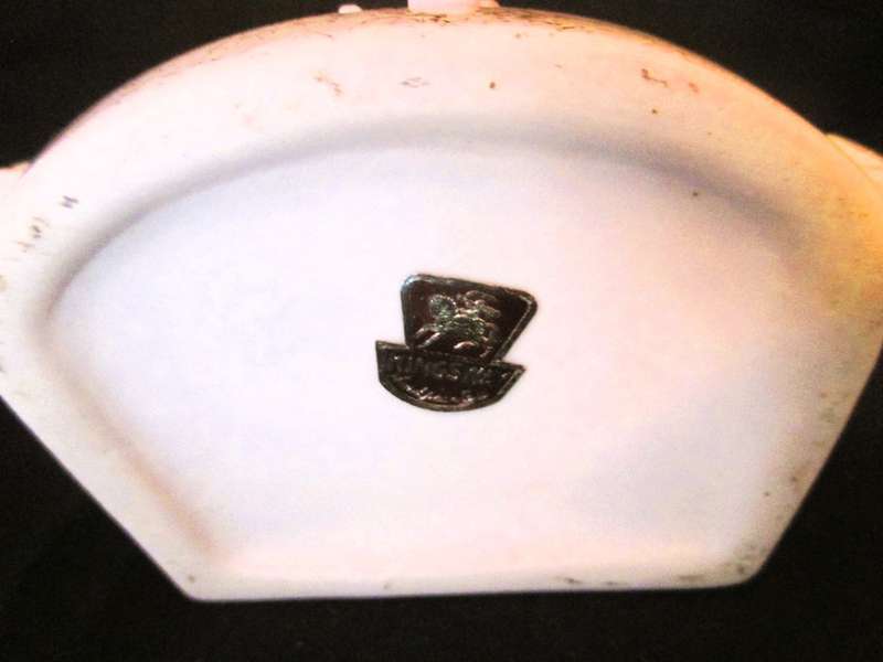 SALE R25 -Vintage Kingsway Lord`s Prayer Pink Ceramic Wall Pocket Planter Vase.  120x100mm