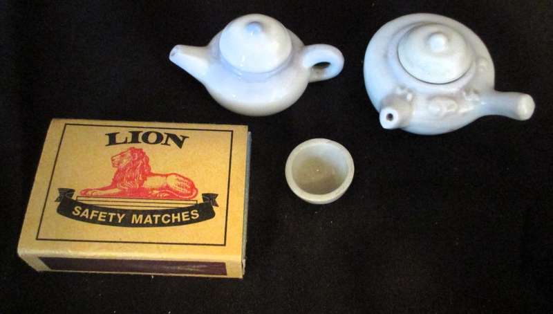 Antique Miniture Porcelain Children Chines tea set, 5 piece. As per phot.