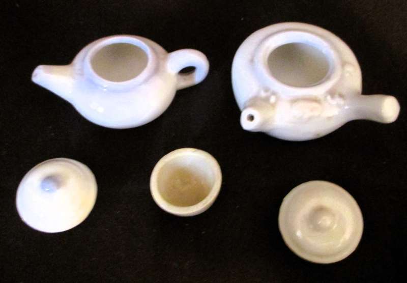 Antique Miniture Porcelain Children Chines tea set, 5 piece. As per phot.