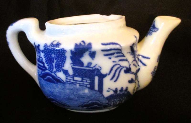 Antique 3pc Miniture  Blue Willow Children`s Tea Set Creamer, Sugar, Tea Pot, Please refer photos.