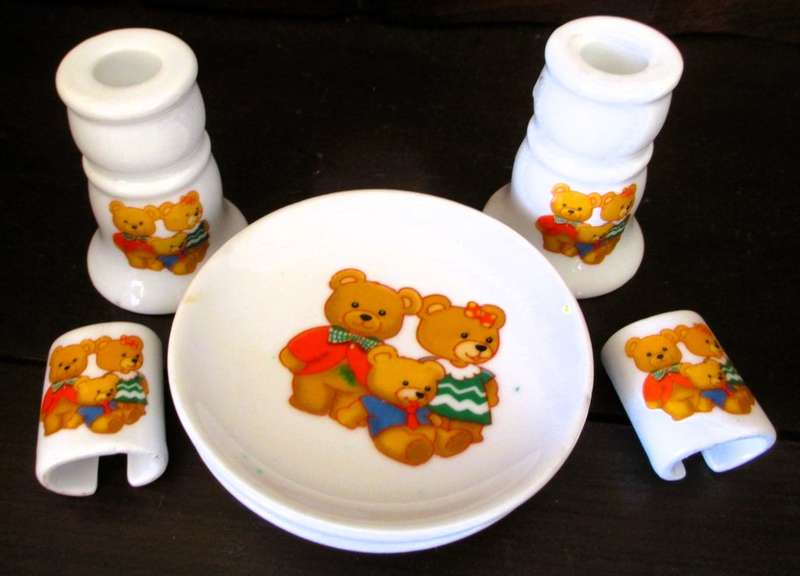 Teddy Bear Tea Set and dinner set - Porcelain. Parcial. As per photo.