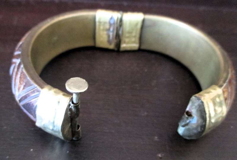 Vintage Crved Bone and Brass Hinged Bangle,