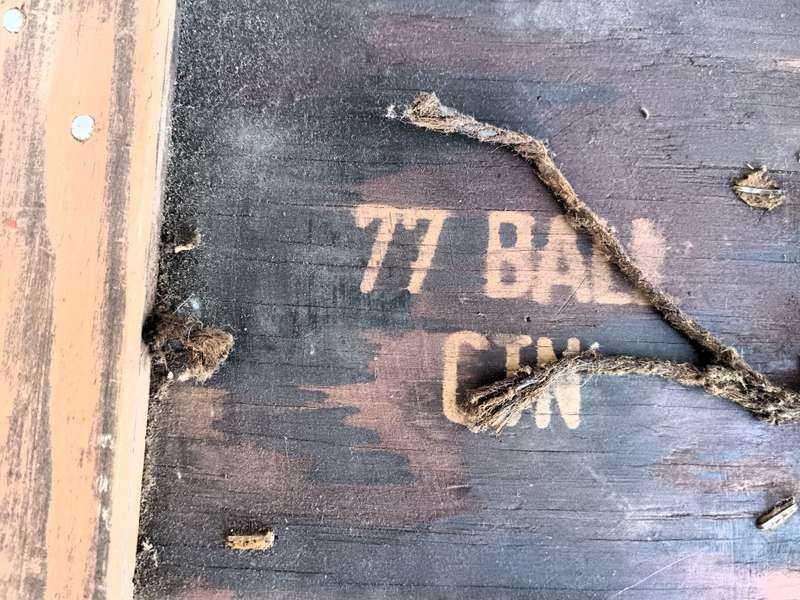 Vintage/Antique Wood Ammo Box used as securty storage. Lock without a key. 42x22x28cm