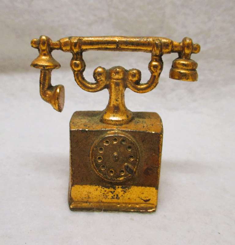 Telephone, Sew Machine and Iron Miniature Dollhouse collectable Item Brass Vintage, Scale per photo.