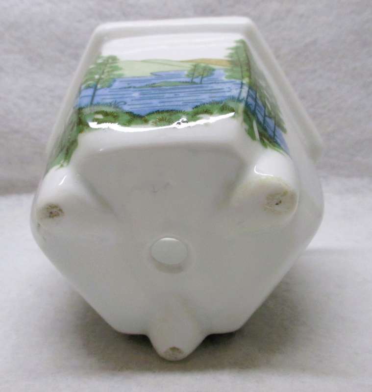 Vintage small porcelain lake scene hand painted planter,  10x8cm Spotless