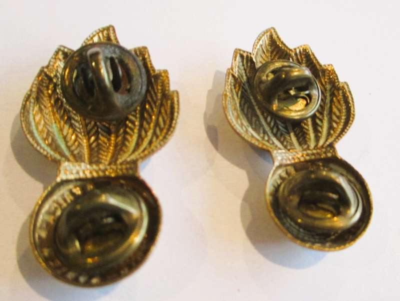 Pair of SA Army Artillery Badges. Lugs intact.