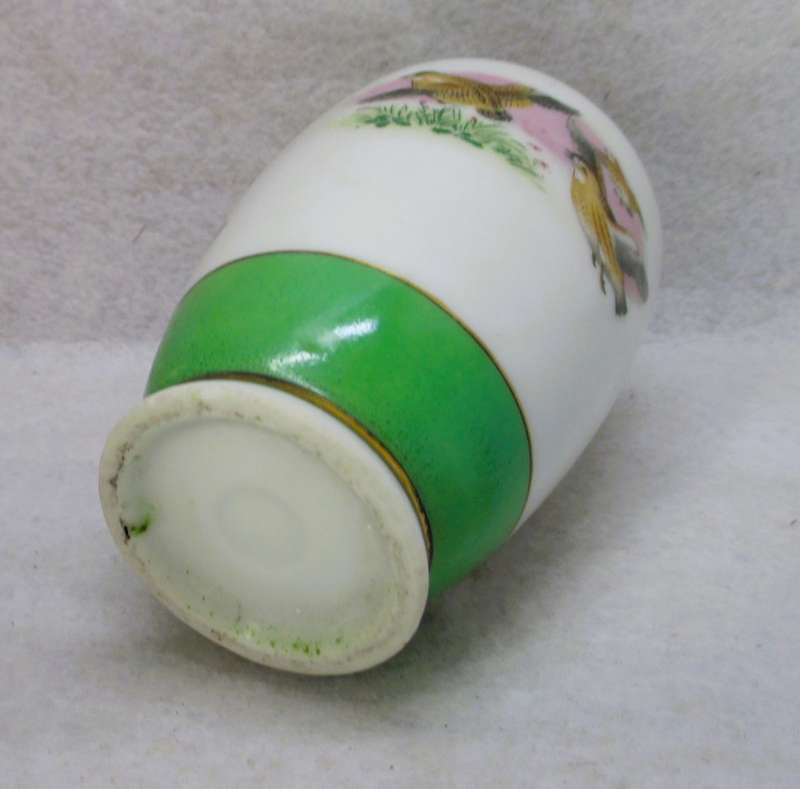 Unmarked Vintage Porcelain Game Bird Vase with green and gold rims. 125mm high