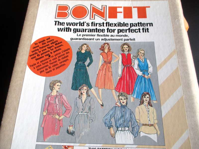 Vintage BONFIT Patterner, 45 different designs tops, dresses. Pattern with booklet, original box.