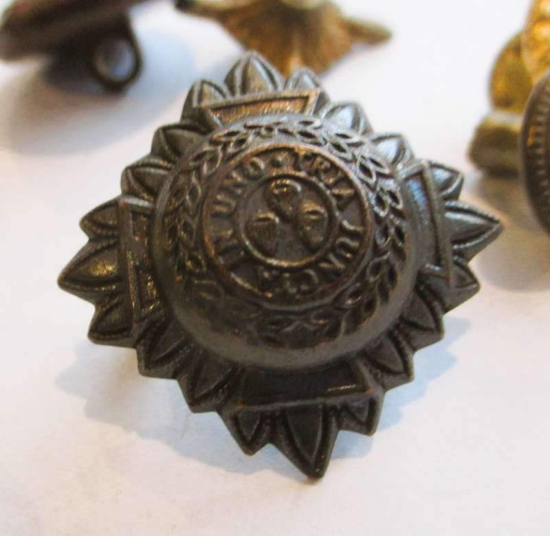 Mixed Lot of  South African Military uniform buttons and pips.