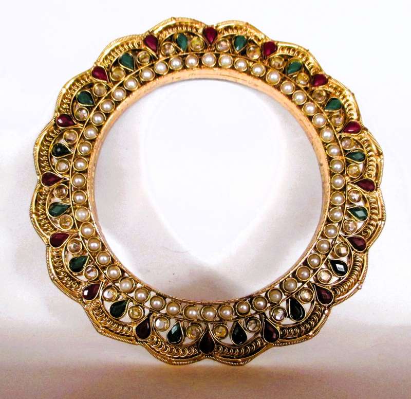 Indian Traditional Ethnic Stone Bangle. Aabushan Imitation Jewelry. Lovely piece