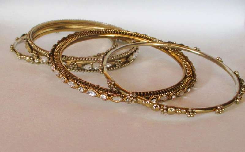 4 x Indian Traditional Ethnic Bangles.. Gold color with rhinestones.