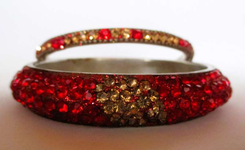 Indian Traditional Ethnic Bangles. Gold and Red Rhine Stones. ostume.