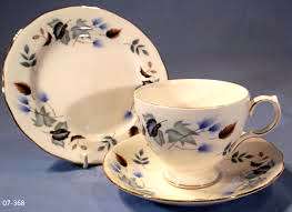 Lovely Elegant Bone China Colclough Trio in Perfect Condition. Blue Leaf Pattern. Made in England