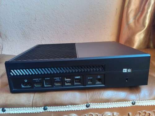 XBOX ONE CONSOLE