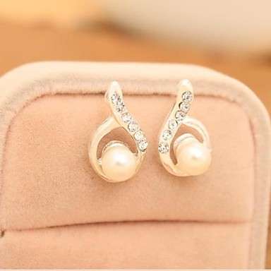 Diamond Droplets Arc Pearl Stud Earring