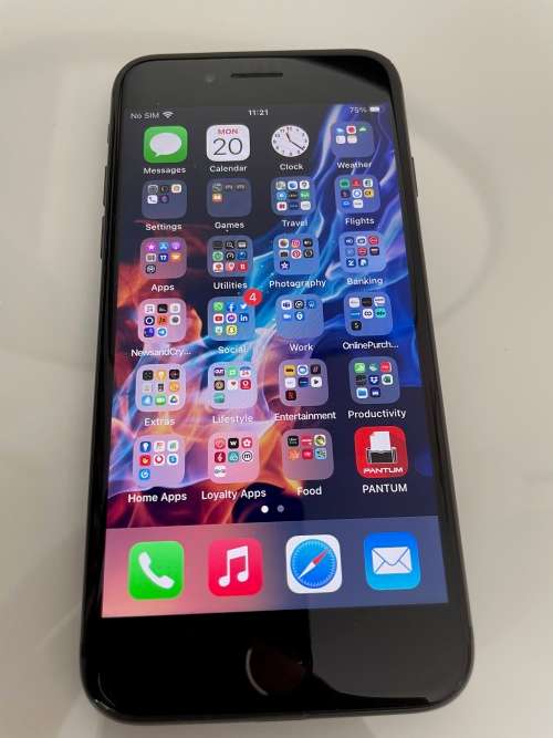 iPhone 8 64GB Space Grey