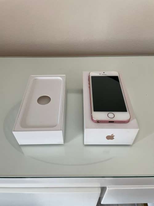 iPhone SE 64gb Rose Gold