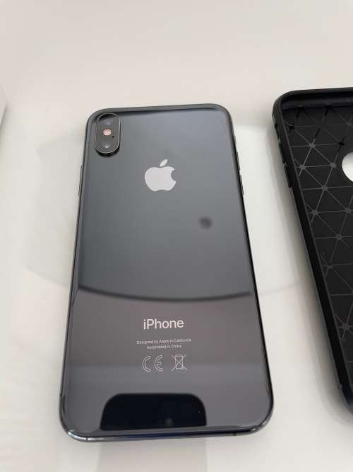 iPhone XS 64gb